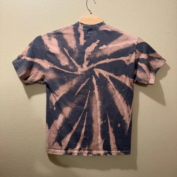Men’s NO TAG (Large?) NFL Denver Broncos Gray Bleached Up Upcycled Tie Dye Shirt - Picture 6 of 7